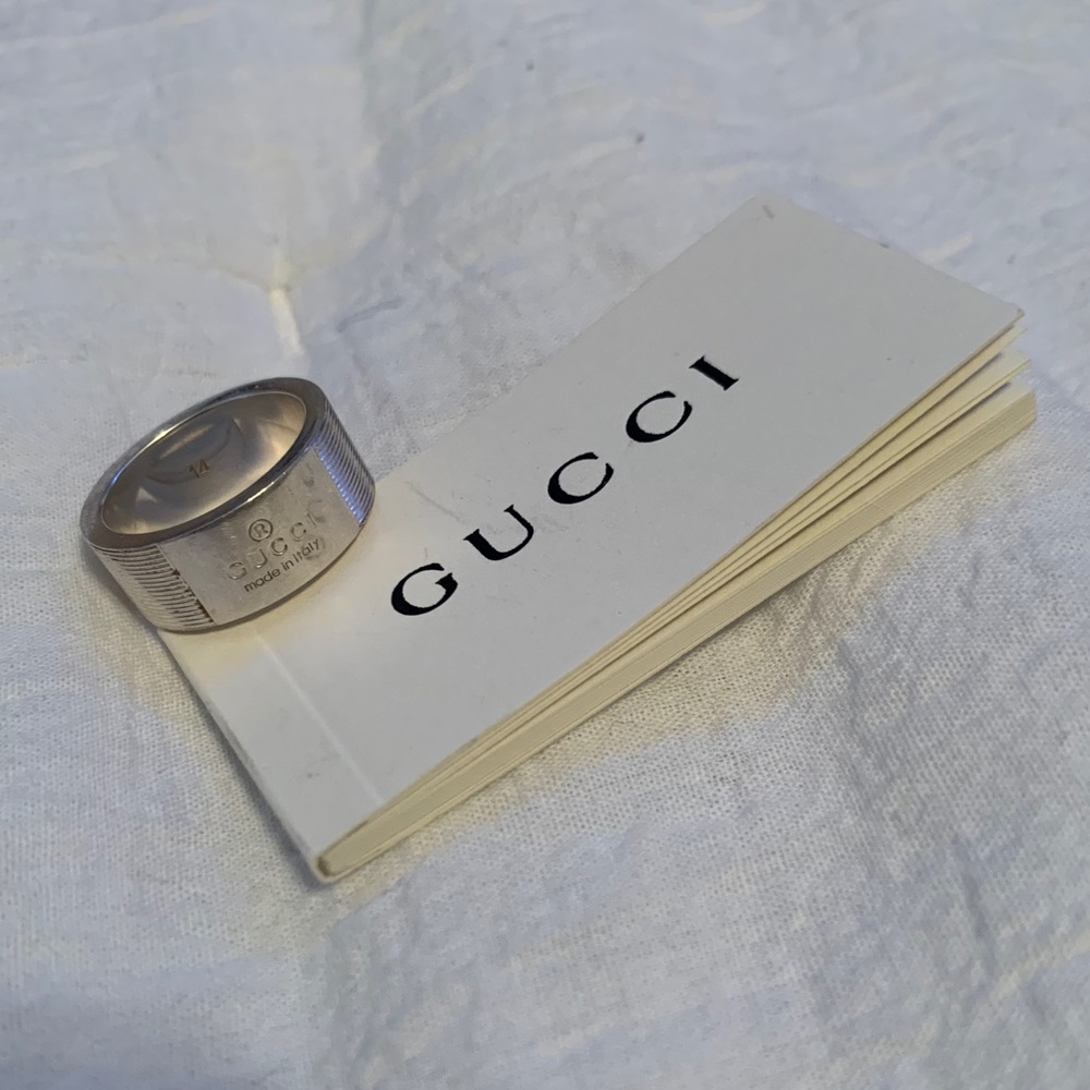 GUCCI RING